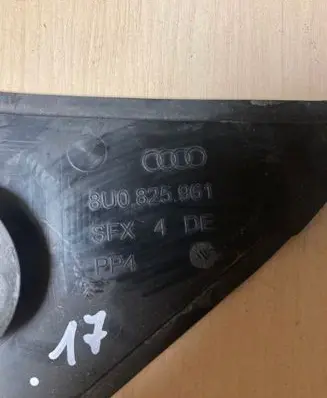Audi Q3 8U Other under body part 8U0825961