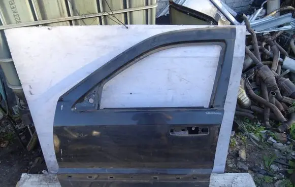 Jeep Grand Cherokee (WJ) Front door