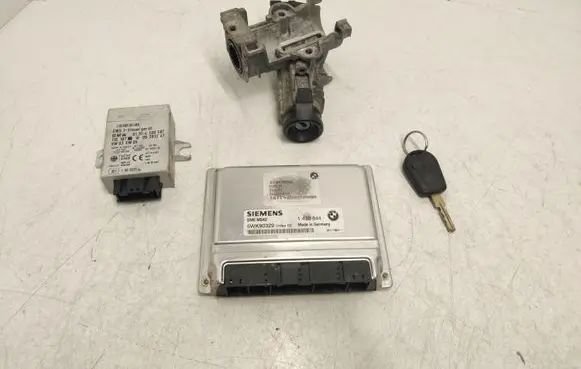 BMW 5 E39 Engine ECU kit and lock set 1430844 5WK90329 DMEMS42