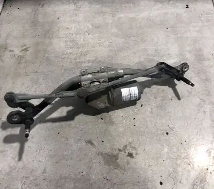 Audi A1 Front wiper linkage and motor 8X1955119