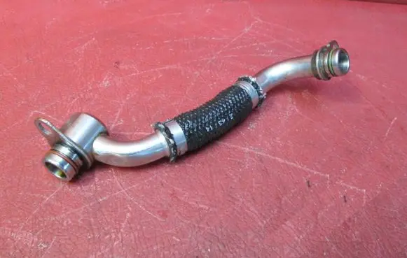 Volkswagen Jetta VI Turbo turbocharger oiling pipe/hose 06K145735L