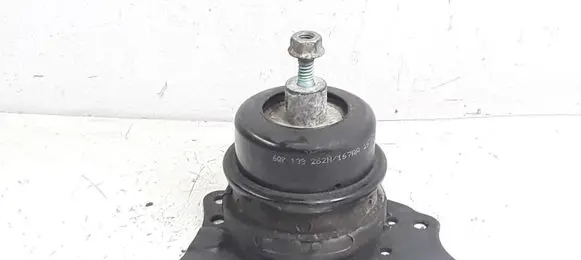 Skoda Fabia Mk1 (6Y) Engine mount bracket 6Q0199262N