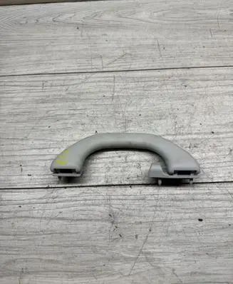 Skoda Octavia Mk2 (1Z) Rear interior roof grab handle 6Y0857607n