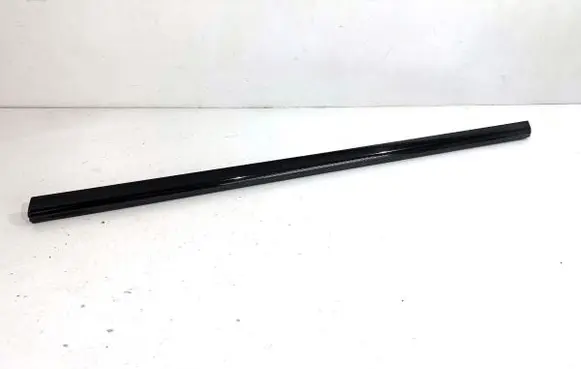 Mercedes-Benz CLA C117 X117 W117 Front door windshield rail A1177250382