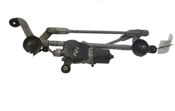 Nissan Leaf II (ZE1) Front wiper linkage and motor 0306MPC3 C119A0953