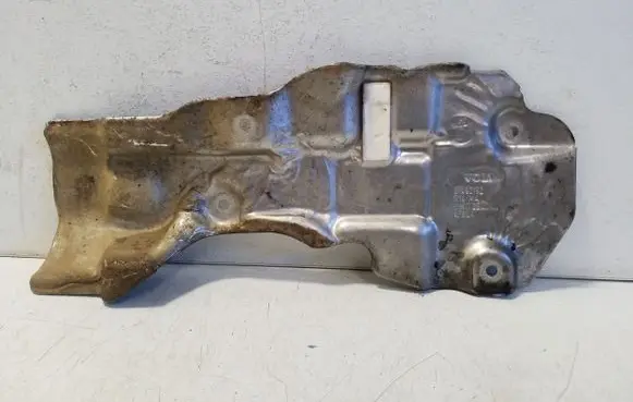 Heat shield in engine bay