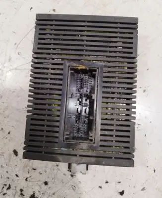 BMW 7 E65 E66 Light module LCM 037069061 6921329
