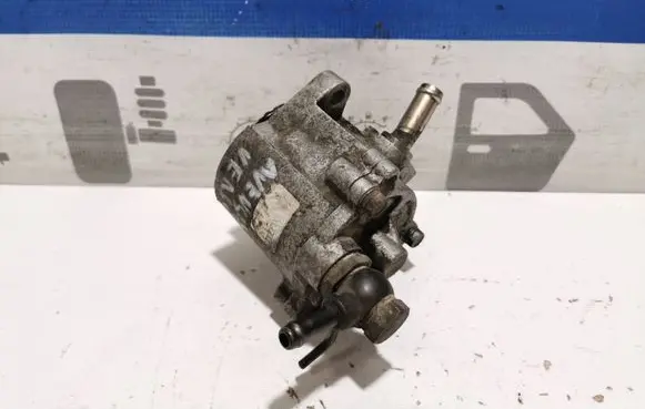 Toyota Avensis Verso Fuel injection high pressure pump