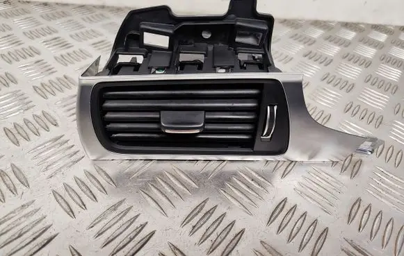 Audi A6 S6 C7 4G Dashboard side air vent grill/cover trim 4G1820901