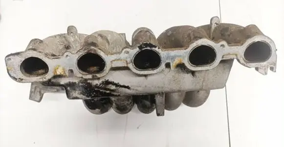Volvo S60 Intake manifold
