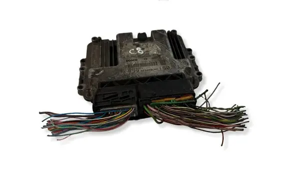 Alfa Romeo 166 Engine control unit/module 55204661 0281013138 4234A30AM