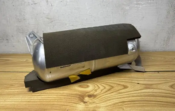 Audi Q7 4L Air suspension tank/reservoir C251006 15158000252 8808343