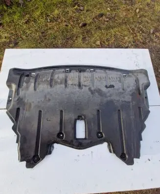 BMW X5 E70 Engine splash shield/under tray 51757158385 7158385