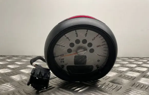 Mini One - Cooper Coupe R56 Tachometer 9306256