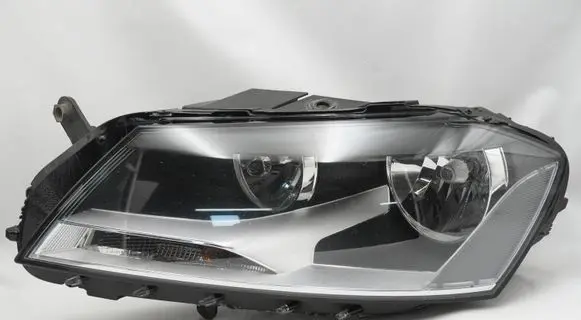 Volkswagen PASSAT B7 Headlight/headlamp 3AB941005 90009985