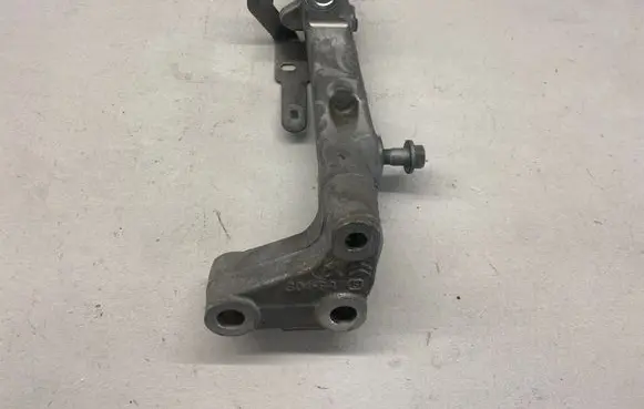 Peugeot 308 Other front suspension part 9816801980