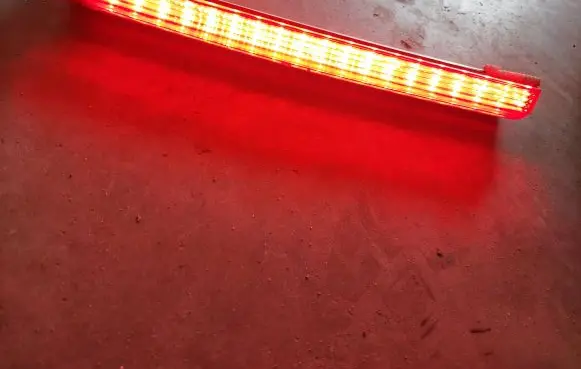 Mercedes-Benz E W211 Third/center stoplight A2118200256 2DA008625