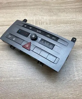 Citroen C5 Climate control unit 96610450YW