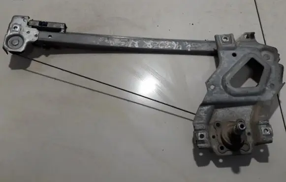 Audi 80 90 S2 B4 Sliding door window regulator with motor 893839400