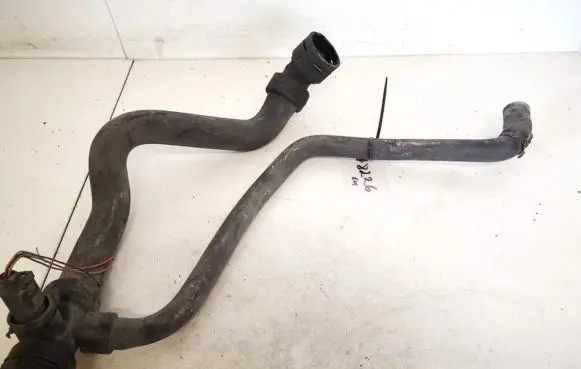 Volkswagen PASSAT B5.5 Engine coolant pipe/hose 4b0121049s