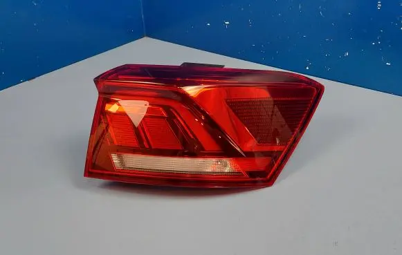 Volkswagen T-Roc Rear/tail lights 2GA945096D