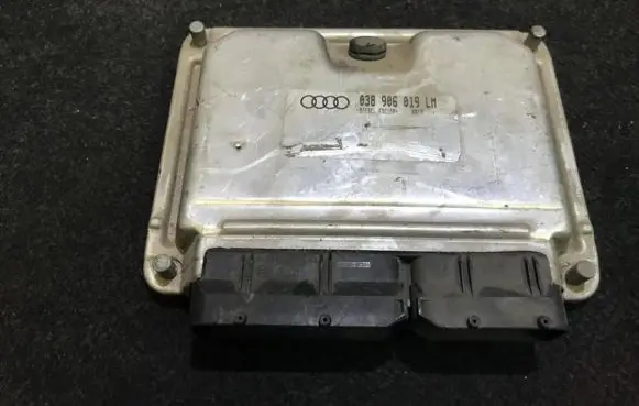 Audi A6 S6 C5 4B Engine control unit/module 038906019lm