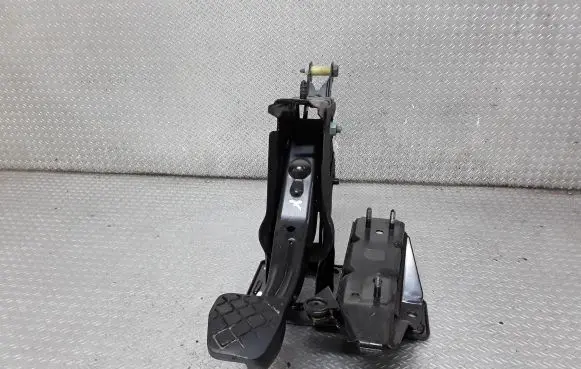 Audi A2 Brake pedal