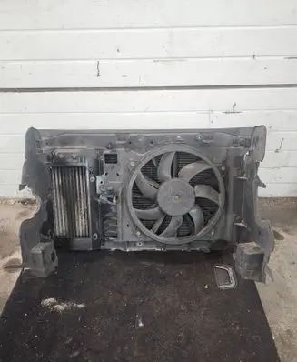 Citroen C4 Grand Picasso Radiator support slam panel