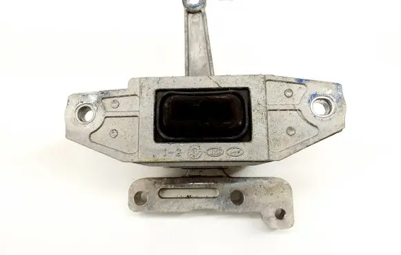 KIA Ceed Engine mount bracket 21812J7200 21810J7200