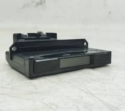 Mercedes-Benz E W124 Screen/display/small screen 1245420005 A1245420005 631202017001