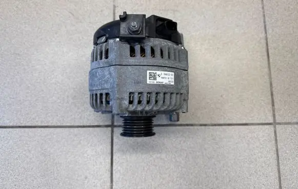 BMW 4 F32 F33 Generator/alternator 7640132 1042106721