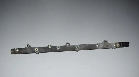 BMW 5 E39 Fuel main line pipe 0445216002