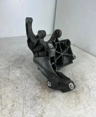 Audi A6 S6 C6 4F Power steering pump mounting bracket 059145169AH