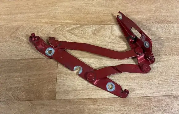 Audi A4 S4 B7 8E 8H Tailgate/trunk/boot hinge 8E5827301C