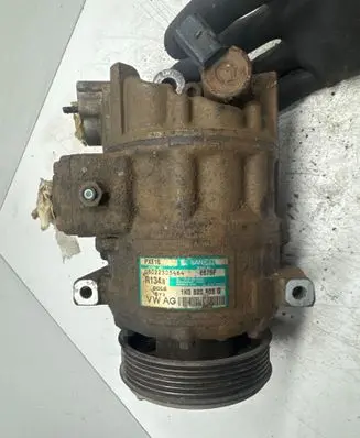 Volkswagen Caddy Air conditioning (A/C) compressor (pump) 1K0820803G 08022303464 8675F