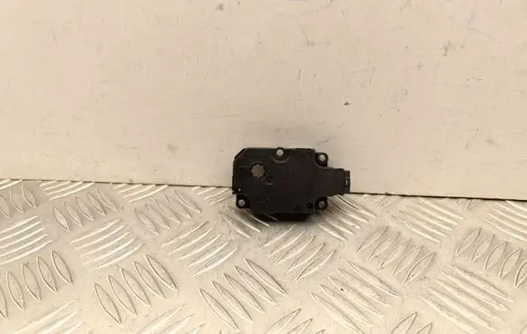 Mercedes-Benz EQA Air flap motor/actuator A0999063502