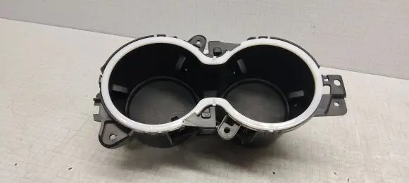Jeep Grand Cherokee Cup holder back 4670486 MT136360133 072611