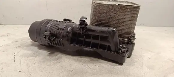 Engine oil radiator