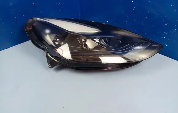 Tesla Model Y Headlight/headlamp 107737200K 151495300D