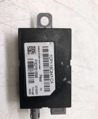 Ford Focus Aerial antenna amplifier 7CP118C847CA