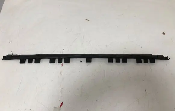 Mercedes-Benz C AMG W204 Intercooler air guide/duct channel