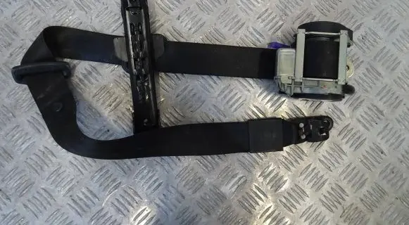 Audi Q7 4L Front seatbelt 4L1857705