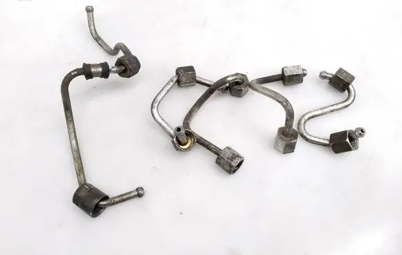 Volkswagen Amarok Fuel injector supply line/pipe 