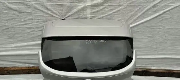 Ford Focus Tailgate/trunk/boot lid