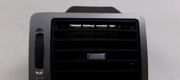 Peugeot 307 CC Dash center air vent grill 9634499077