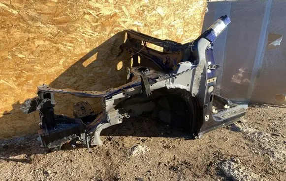 Front quarter panel