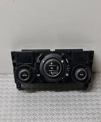 Citroen C3 Picasso Climate control unit 96711892XU E1061971