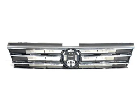 Volkswagen Tiguan Front bumper upper radiator grill 5NA853653B