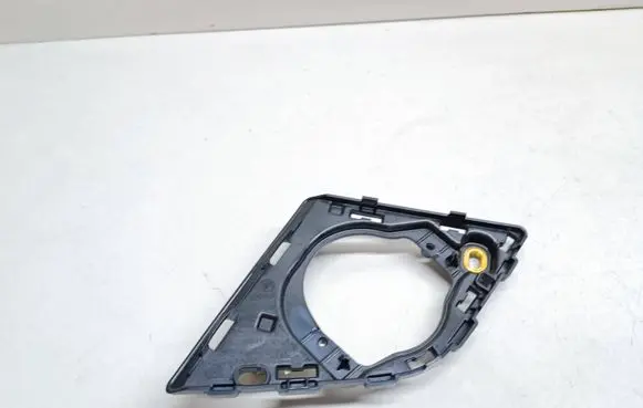 Audi Q7 4M Side speaker frame 4M0035428