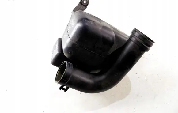Subaru Legacy Intake resonator 